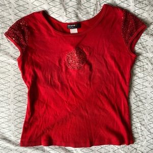 red baby tee
